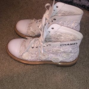 Authentic Chanel Booties/sneaker